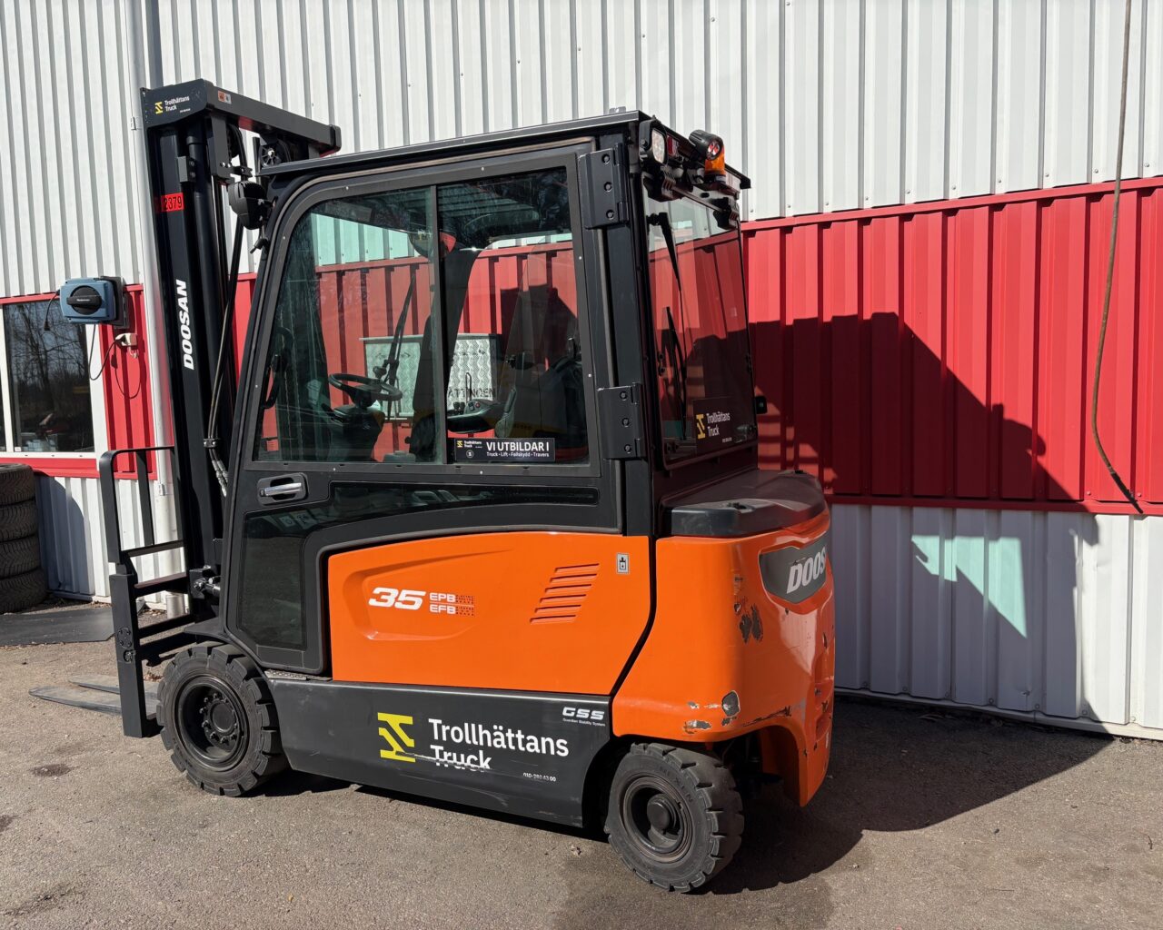 tht2379-c