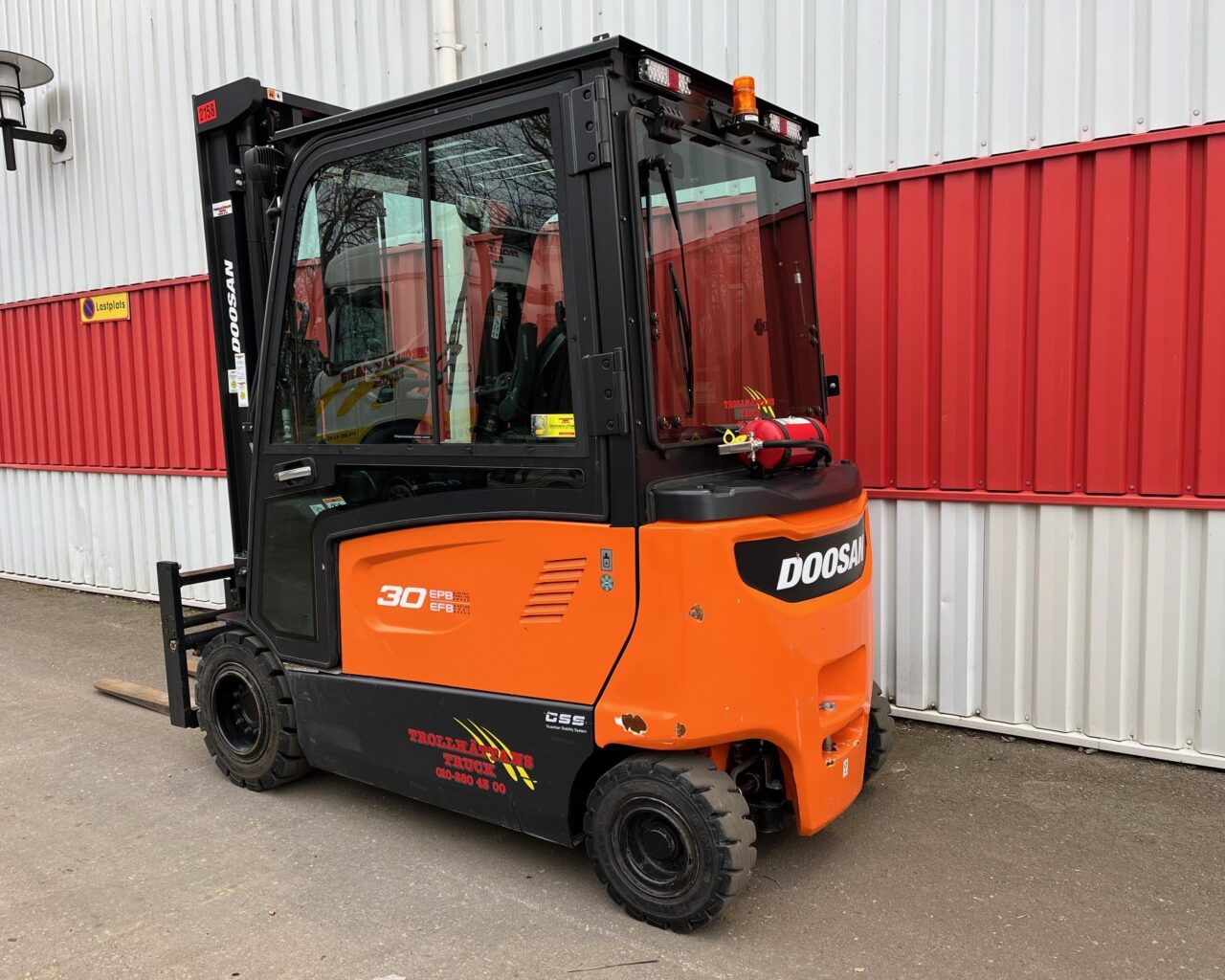 tht2158-c-3