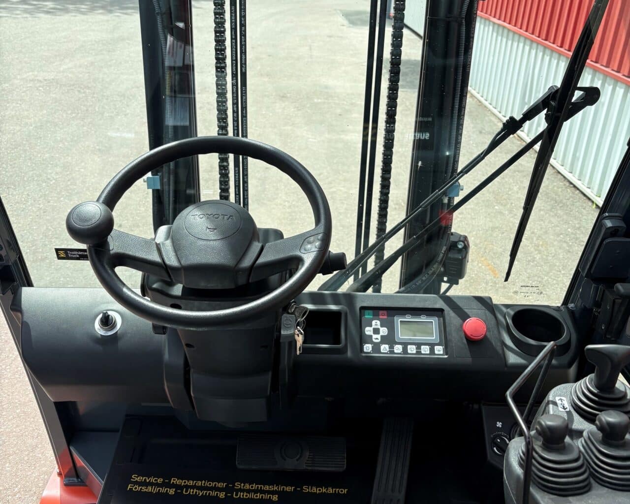 tht2532-d